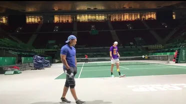 Nicolás Jarry entrenó con Alejandro Tabilo bajo la atenta supervisión de Marcelo Ríos
