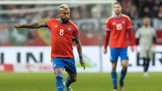 El potente mensaje de Arturo Vidal: Aquí pusimos de rodillas a la historia y teñimos el rojo de dorado