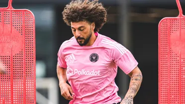 “Letra chica” en el traspaso de Maximiliano Falcón complica a Colo Colo