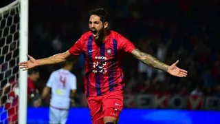 Rodrigo Goldberg confirmó interés de Universidad de Chile por Joaquín Larrivey