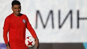 Gonzalo Jara está siendo evaluado en la selección por molestias