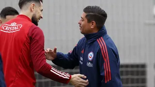 Nicolás Córdova lideró su primera práctica como técnico interino de la selección chilena