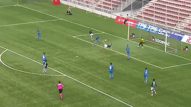 ¡Golazo! Carlos Muñoz convirtió de chilena en el empate de S. Wanderers y San Marcos de Arica