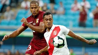 Venezuela y Perú quedaron con gusto a poco al igualar en Porto Alegre