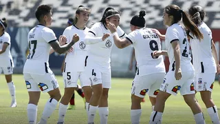 Colo Colo goleó a Deportes Antofagasta y se mantuvo en carrera en el Campeonato Femenino