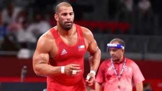 Yasmani Acosta se instaló en semifinales en el Mundial de Lucha