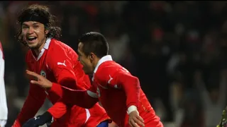 Waldo Ponce recordó cuando tuvo que “levantar de una patada” a Alexis para que se calmara