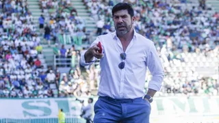 Marcelo Salas tuvo un duro encontrón con Cristián Alvarez en el “Germán Becker”