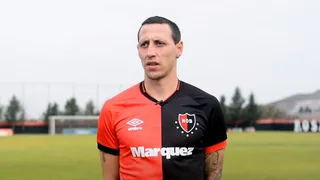 Representante de zaguero que quiere la U: Argentina es una selva y Chile es un paraíso