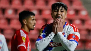 Alerta en la U: dos titulares podrían perderse el Superclásico ante Colo Colo