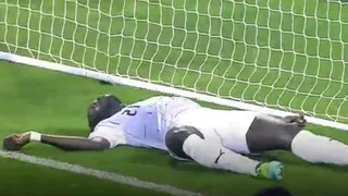 Terrible momento: Jugador sufrió infarto en pleno partido en Qatar