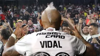 Arturo Vidal tras clasificación: Seguiremos representando a todo un país albo