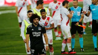 “Chilealbo”: Las repercusiones tras el empate de Colo Colo con Curicó que enredó el camino al título