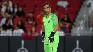 “¡Animo y fuerza!”: El mensaje de apoyo Claudio Bravo al lesionado Fernando Muslera