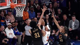 New York Knicks venció a los Cavaliers y quedaron a un paso de semifinales