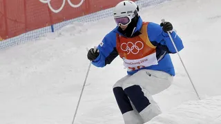 Dos esquiadores olímpicos surcoreanos suspendidos por agresión sexual