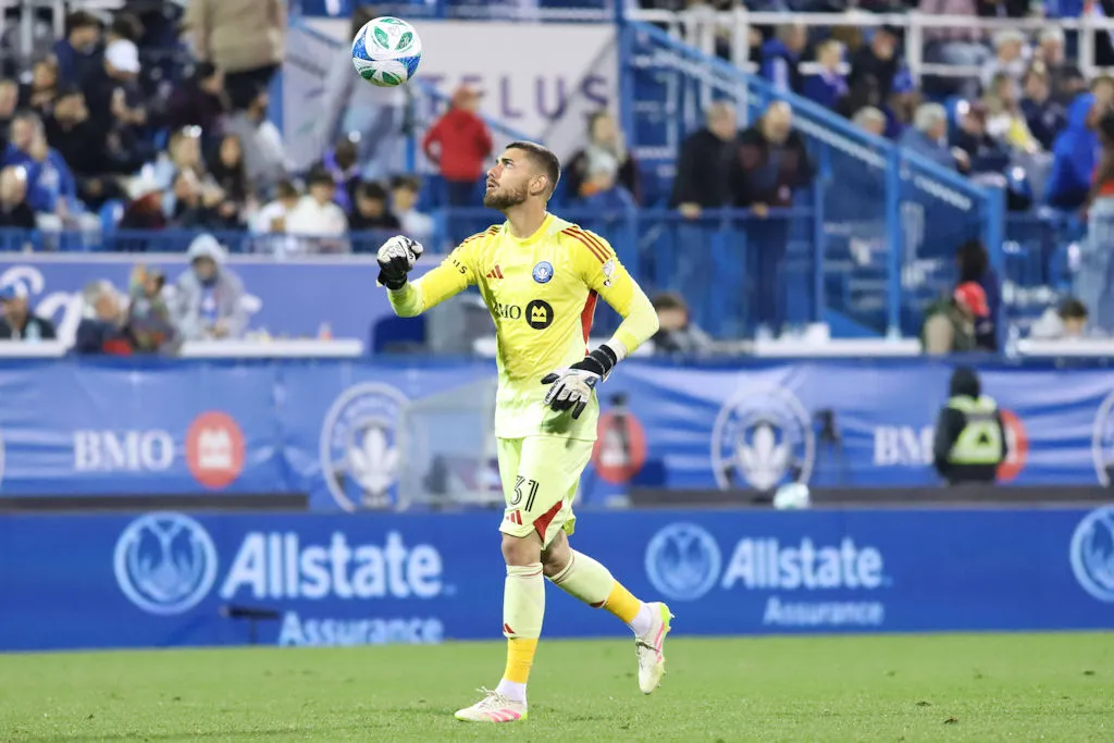 Gillier es pedido por Bravo para custodiar el arco de Chile/ © IMAGO / aal.photo
