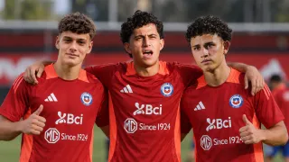 Nómina de La Roja: las 3 sorpresas nacidas fuera de Chile que citó Córdova