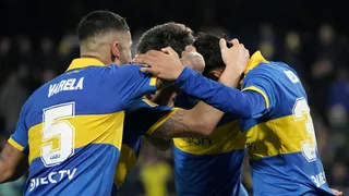 Boca Juniors volvió a sonreír en la liga argentina con un triunfo sobre Sarmiento