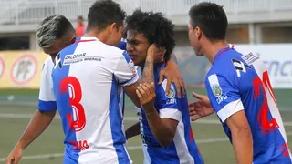 Eduard Bello aumentó la ventaja de Antofagasta ante U. de Concepción con un remate de primera