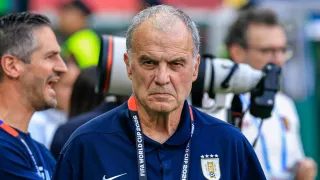 Bielsa no va más: se va de Uruguay tras el papelón en el Mundial 2026