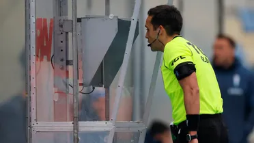 El VAR debuta por fin en la Primera B tras varios aplazamientos