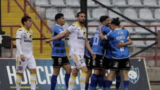 Coquimbo se llevó un punto en su visita a Huachipato gracias a un doblete de Rodrigo Holgado