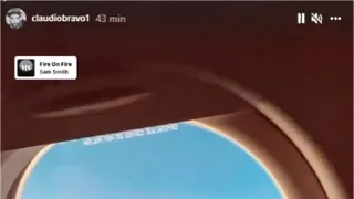 Arturo Vidal y Claudio Bravo arribaron a Chile para sumarse a la Roja