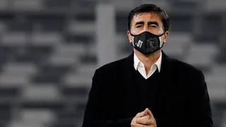 Quinteros se siente “halagado” por interés de San Lorenzo, pero dijo que seguirá en Colo Colo