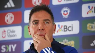 Eduardo Berizzo hizo la previa del duelo ante Uruguay y habló de Alexis, Bravo y Bielsa