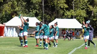 Jugadoras de S. Wanderers hicieron una rifa para apoyar a dos compañeras afectadas por la pandemia