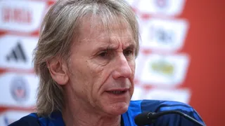 Ricardo Gareca aclaró la convocatoria de Arturo Vidal para los duelos ante Perú y Venezuela