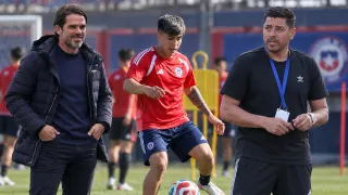 Dos años fuera de La Roja: el almuerzo que selló el regreso de una figura de la U 