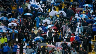 Una turba ingresó a la fuerza a San Carlos de Apoquindo para el duelo de despedida