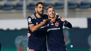 Universidad de Chile se impuso con lo justo al colista Santiago Wanderers en un opaco partido