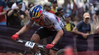 Martín Vidaurre partió firme el 2024 y se llevó la primera Copa Internacional XCO Chile