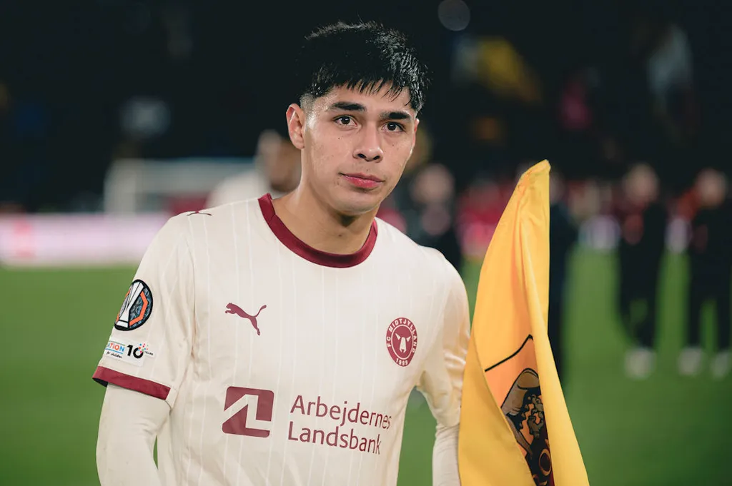 Darío Osorio es nuevamente tentado desde la Premier League inglesa/ © IMAGO-FC Midtjylland