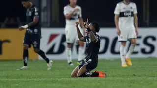 Santos aseguró el cupo en octavos de final de la Copa Libertadores tras batir a Olimpia