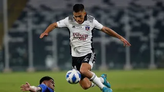 Vicente Pizarro suma bonos para ser titular en el Superclásico ante Universidad de Chile