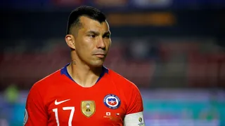 Bravo, Medel, Valdivia y Pinilla destrozaron al árbitro y el VAR tras la derrota ante Uruguay
