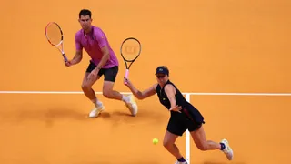 Pavlyuchenkova y Dominic Thiem dieron el título a los Hawks en la Liga de Tenis de Dubai