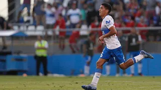 Marcelino Núñez anotó uno de los 10 mejores goles de tiro libre del año en la Libertadores