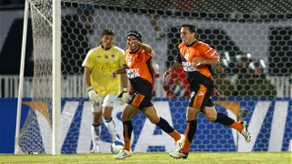 Conoce la complicada historia de Colo Colo ante mexicanos por torneos internacionales