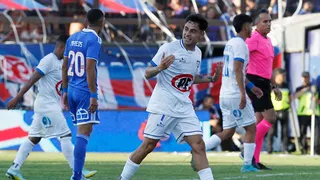 Repasa el triunfo de Huachipato sobre la U en Santa Laura por el debut del Campeonato