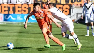 Cobreloa aguantó con uno menos y venció a Santiago Morning para avanzar en Copa Chile