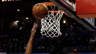 Warriors y Thunder superaron a Nuggets y Lakers en la NBA