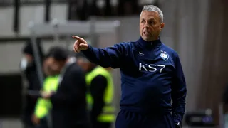 Colo Colo sondeó a Gustavo Alvarez ante posible salida de Quinteros