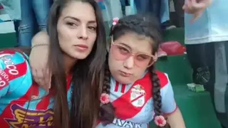 El emotivo relato de una mujer a su hija ciega para el gol del ascenso de Arsenal