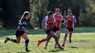 Chilena Carolina Alfaro jugará para el campeón español de rugby femenino