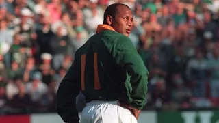 Murió el único rugbista de raza negra de la Sudáfrica campeona del mundo en 1995